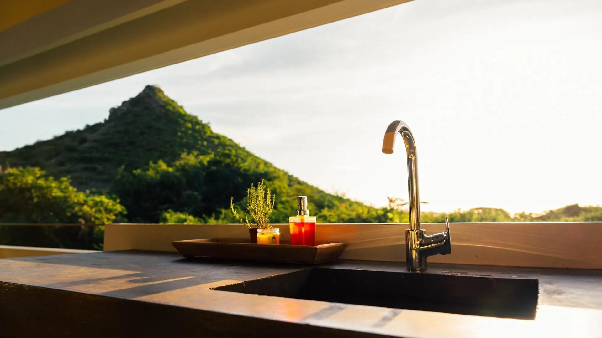 Naturescape Villa Zen - Dorp Sint Michiel Curaçao